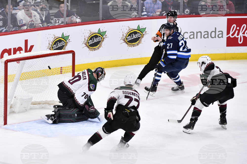 Coyotes Jets Hockey