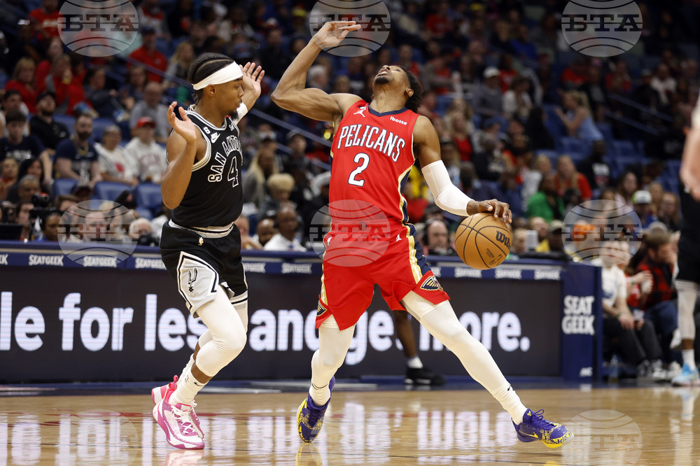 Spurs Pelicans Basketball