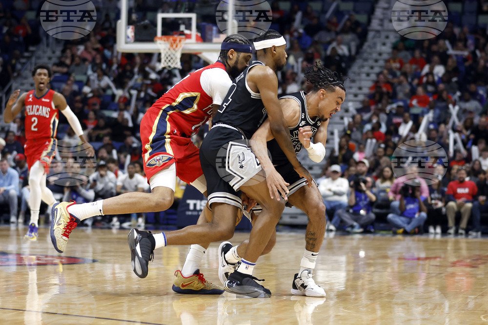 Spurs Pelicans Basketball