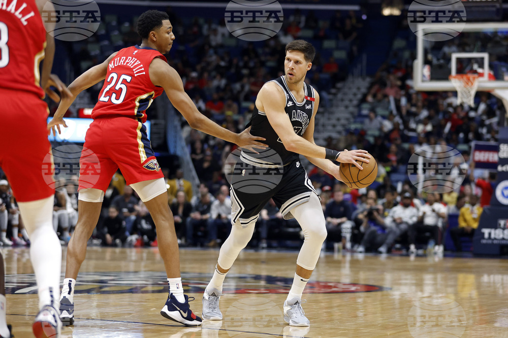 Spurs Pelicans Basketball