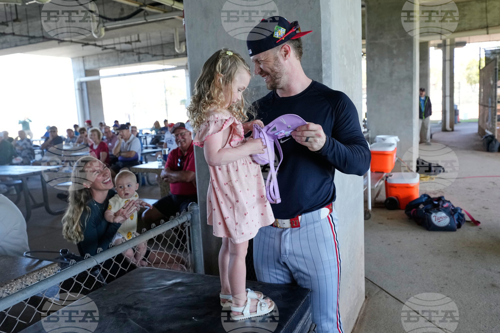 Twins Spring Baseball