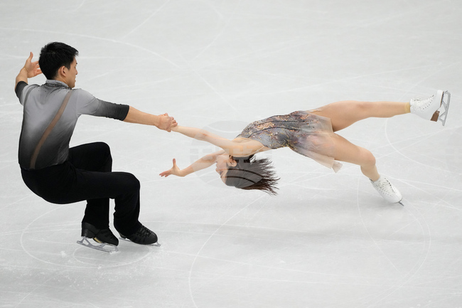 Японци триумфираха при спортните двойки по фигурно пързаляне в Милано-Кортина