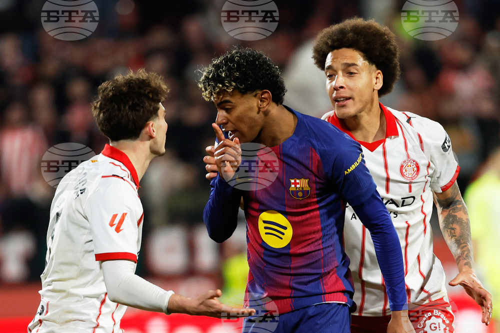 Жирона спечели каталунското дерби с Барселона