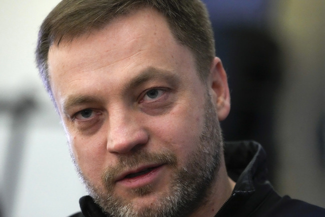 Хеликоптер се разби в предградие на Киев, 18 души загинаха, сред тях и украинският вътрешен министър, съобщи националната полиция