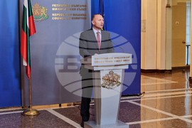 Министерски съвет - Росен Христов - брифинг