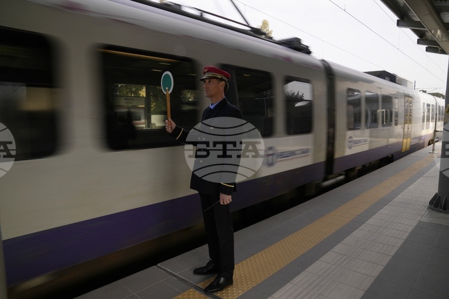 Стачка в Гърция с искане за по-голяма безопасност на железопътния транспорт спря повечето влакове в страната