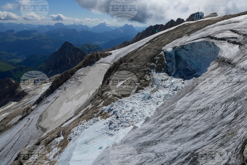 Milan Cortina Olympics Cortina Skiers Glaciers