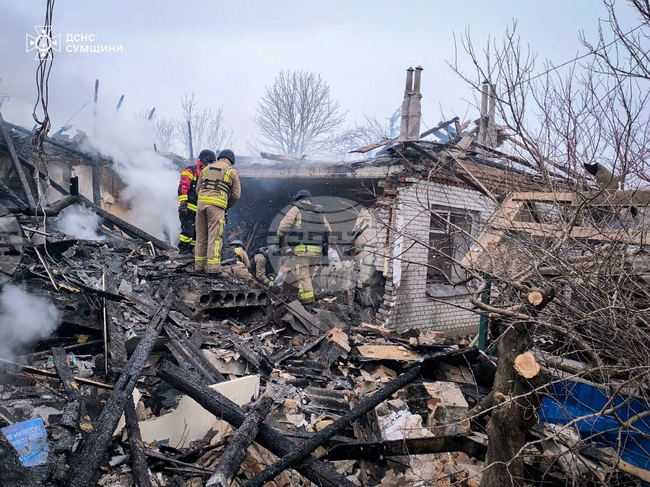 Русия съобщи, че е нанесла "масиран удар" по военни и енергийни съоръжения в Украйна