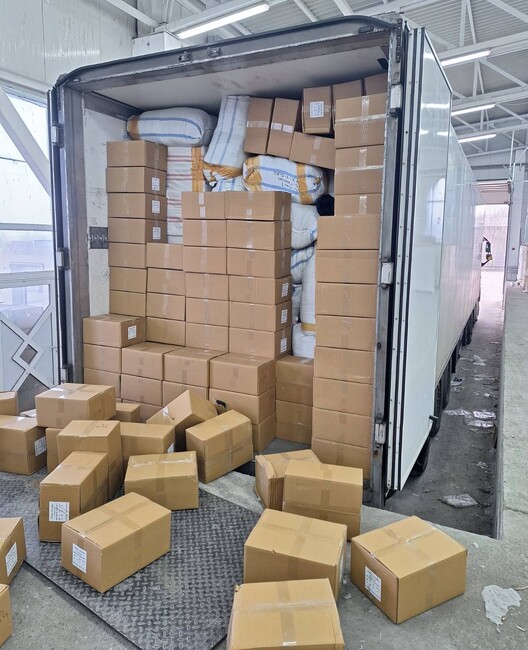 Над 132 000 текстилни изделия със съмнителни марки задържаха митнически служители край Видин