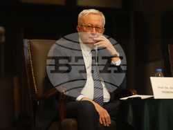 Проф. Джулио Тремонти - книга - представяне