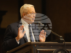 Проф. Джулио Тремонти - книга - представяне