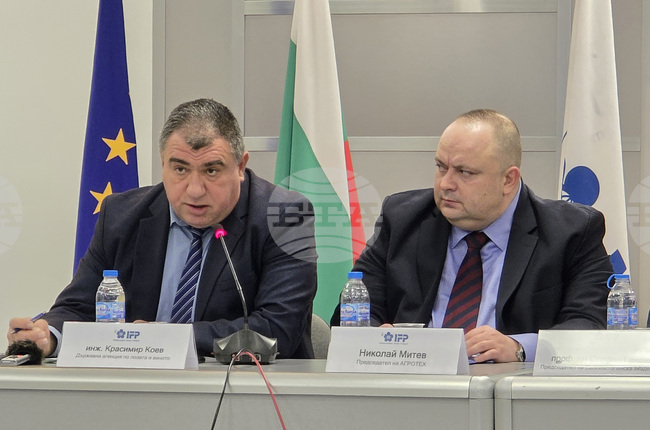 Над три четвърти от заетите във винения сектор са под 50 години, отчетоха от Агенцията по лозата и виното