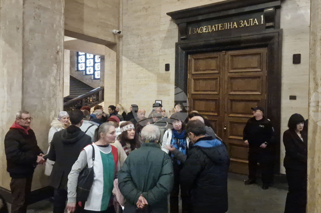 Съдът пусна под гаранция от по 10 000 евро Бисер Сивков и Николай Куцаров, обвиняеми по делото „Исторически парк“