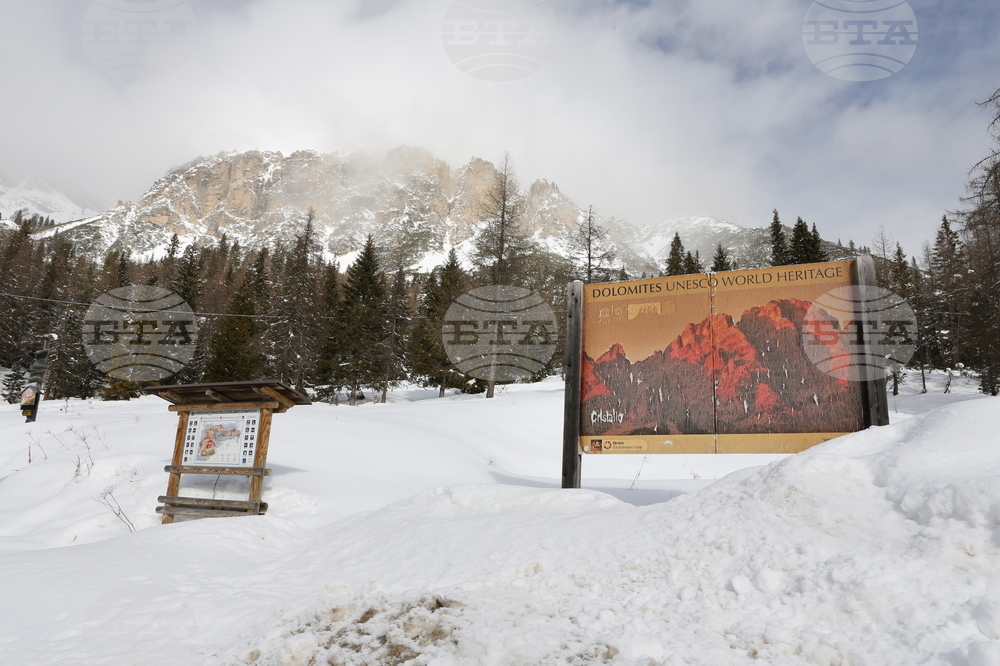 Milan Cortina Olympics Cortina Skiers Glaciers