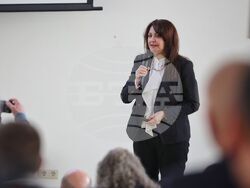 Бургас - Бургаски държавен университет - местна власт - среща - Севдалина Турманова