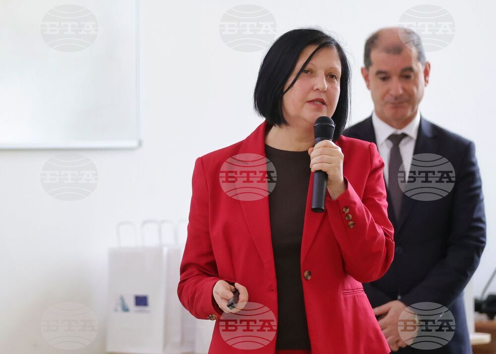 Бургас - Бургаски държавен университет - местна власт - среща - Надежда Калоянова