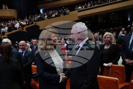 Медицински университет - лекари - дипломиране