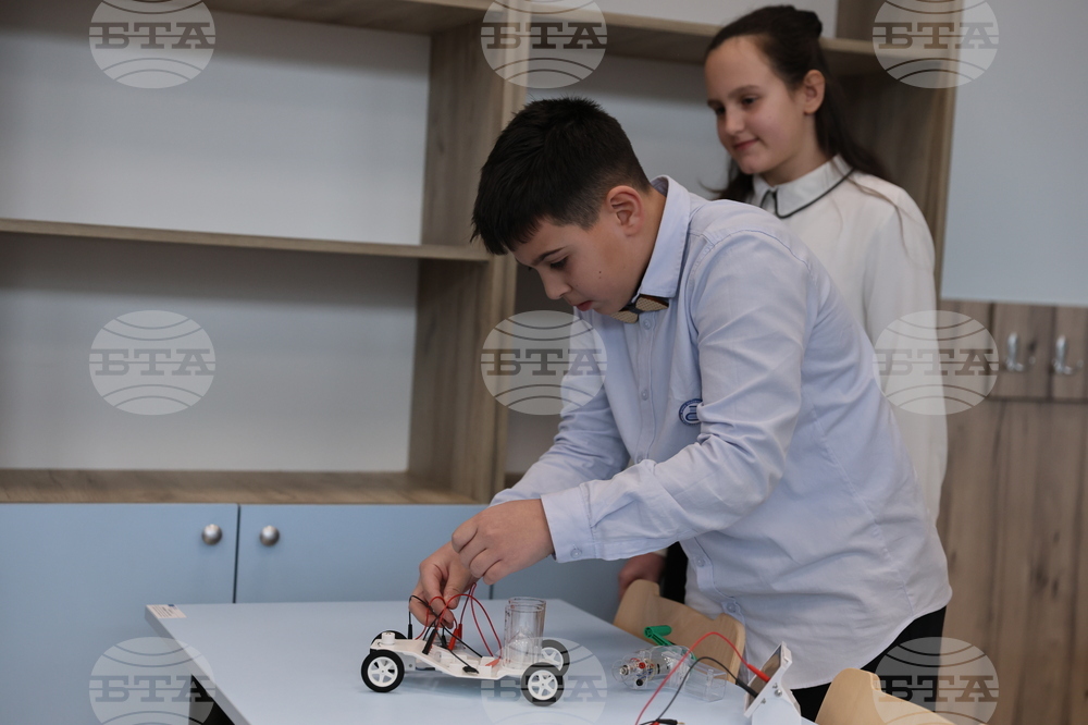 Благоевград - Второ основно училище „Димитър Благоев“ - обновена база