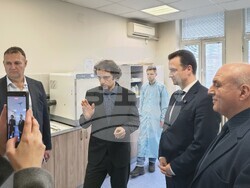 Министърът на енергетиката в оставка и изпълнителният директор на БЕХ посетиха Геологическия институт при БАН