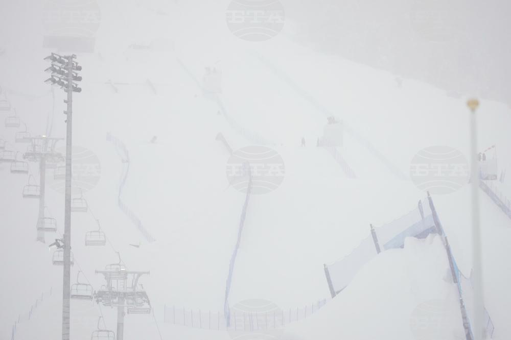 Олимпийският финал по сноуборд слоупстайл за жени бе изместен за сряда