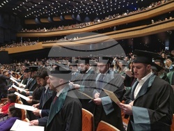 Медицински университет - лекари - дипломиране