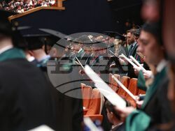 Медицински университет - лекари - дипломиране