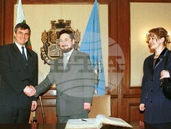 София (21 февруари 1999) Македонският премиер Георгиевски се срещна с кмета на София Софиянски. 