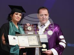 Медицински университет - лекари - дипломиране