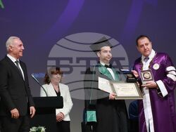 Медицински университет - лекари - дипломиране