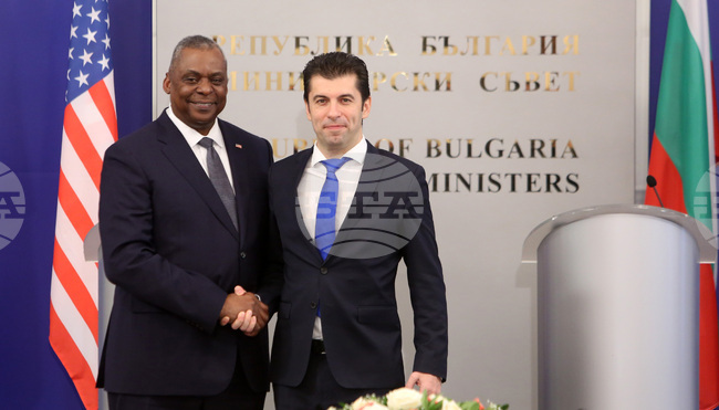 Кирил Петков - Лойд Дж. Остин - среща