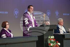 Медицински университет - лекари - дипломиране