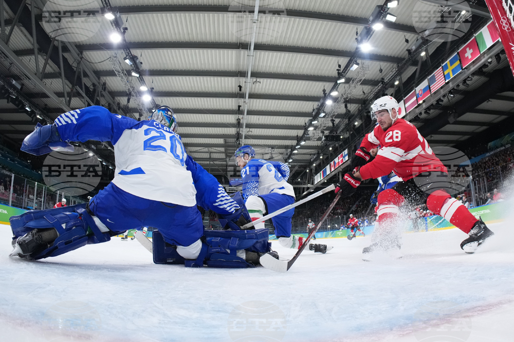 Швейцария и Германия се класираха за четвъртфиналите на олимпийския турнир по хокей на лед