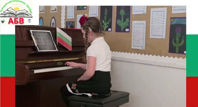 Първокласничка от Българското съботно училище „АБВ“ в Единбург, Шотландия, представи България на форум на детските таланти в Глазгоу