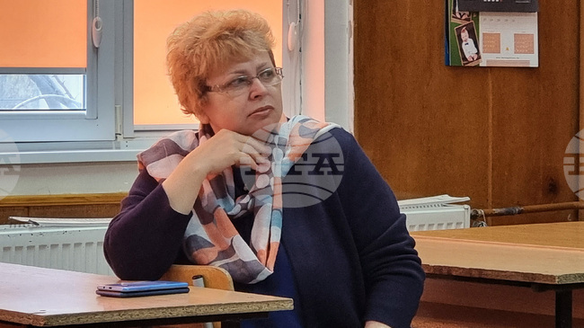 Колкото повече ученици участват в първите кръгове на олимпиадите, толкова по-голям е шансът да открием талантите, каза Мариана Милева в Сливен