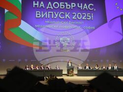 Медицински университет - лекари - дипломиране