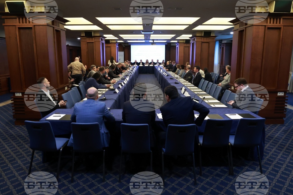 Българска ветроенергийна асоциация (БГВЕА) - „Повишаване на конкурентоспособността на българската икономика чрез развитие на вятърната енергия“ - кръгла маса