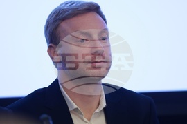 Българска ветроенергийна асоциация (БГВЕА) - „Повишаване на конкурентоспособността на българската икономика чрез развитие на вятърната енергия“ - кръгла маса