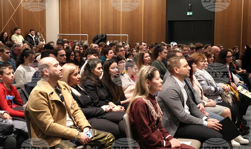 Варна - „Парад на професиите: Открий таланта си, избери професия“ - форум