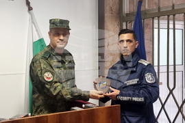 Плевен - полицай - награда