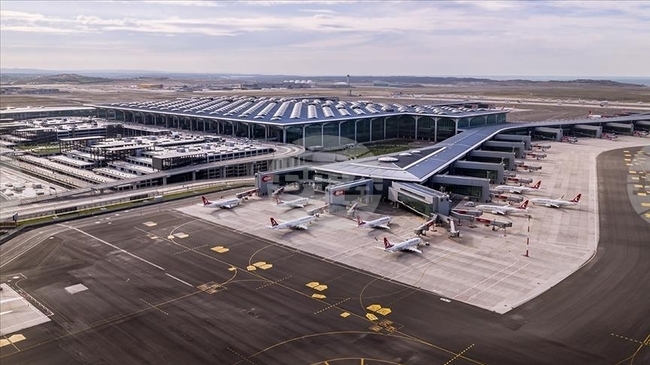 АА: Летище Истанбул отчита близо 1500 полета средно на ден през 2025 г., което го нарежда на първо място в Европа.