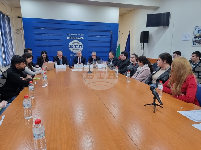 Национален пресклуб на БТА Шумен - Център “Амалипе” - дебат