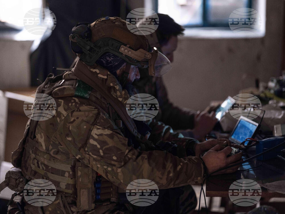 Украйна заяви, че тази нощ е свалила 136 от 155-те дрона, насочени от руските сили към нейната територия