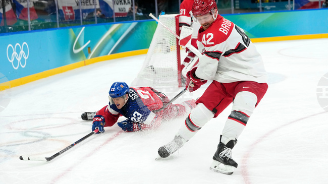 Чехия елиминира Дания и е на четвъртфинал на олимпийския хокеен турнир