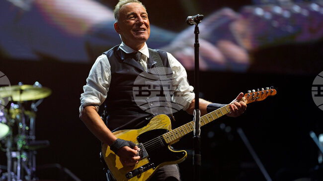 Брус Спрингстийн и групата му E Street Band тръгват на турне в САЩ от 31 март