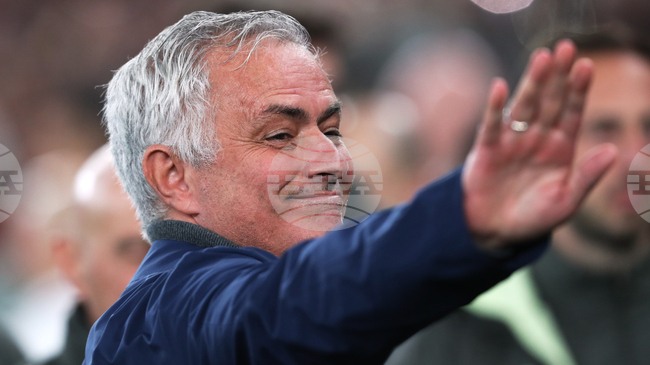 Треньорът на Бенфика Жозе Моуриньо взе решение да не говори с медиите преди реванша с Реал Мадрид