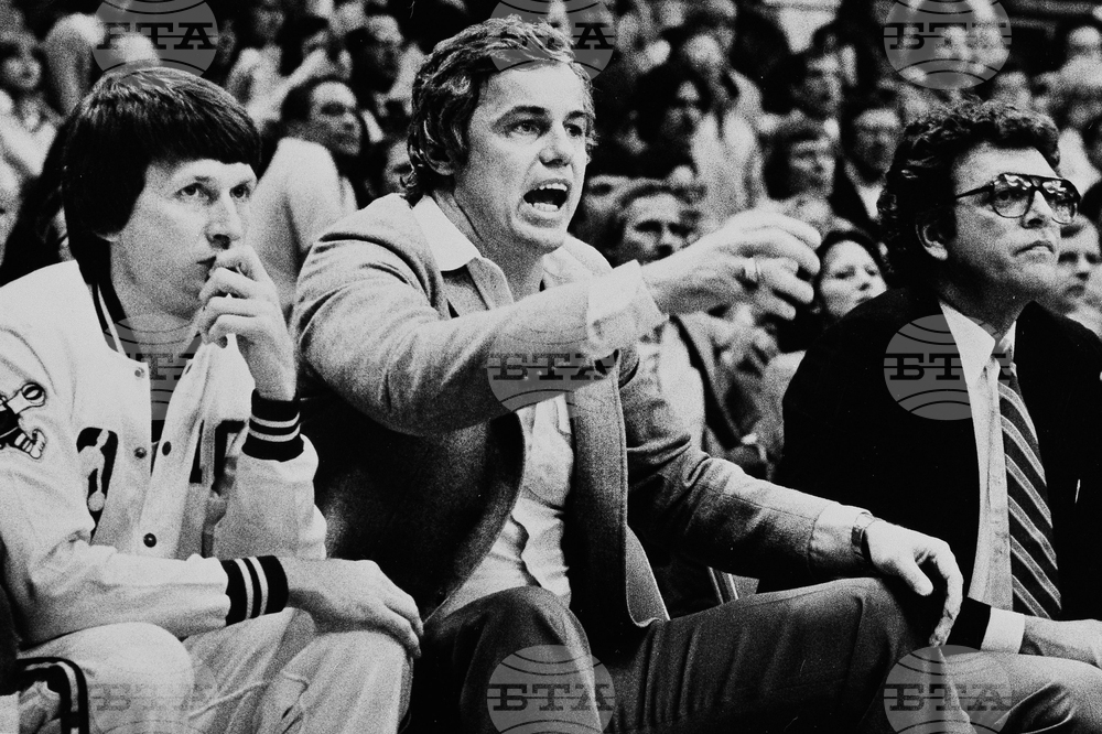 Obit Doug Moe Basketball