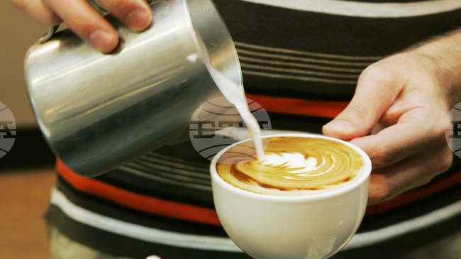 Кофеиновите напитки могат да помогнат за защитата на мозъка, показва проучване