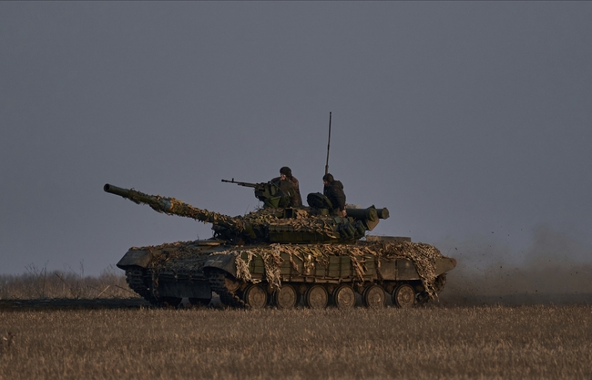 Myara Poll: More than Half of Respondents Support Idea of Common EU Defence Industry, Are Open to National Defence Spending