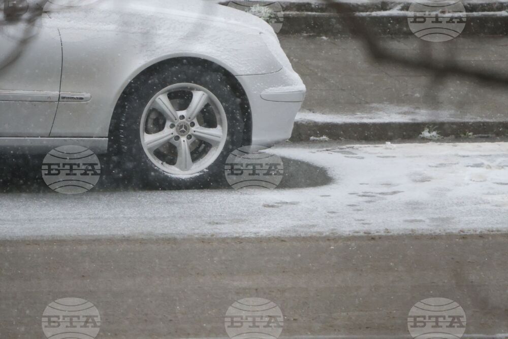 Бургас - снеговалеж - обстановка