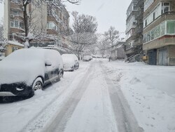 Търговище - снеговалеж - пътища - обстановка